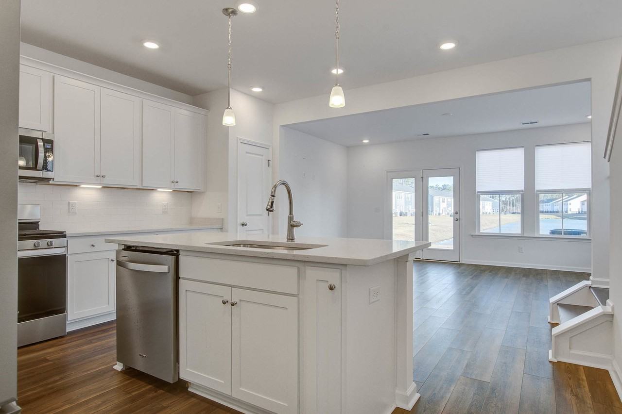 760 Trotters Ln #95 - Photo 7 of 8