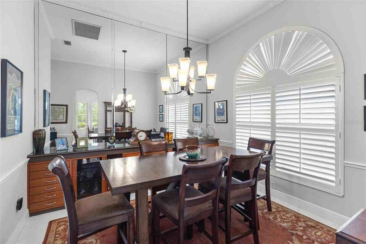7622 Desert Inn Way - Photo 7 of 50