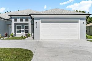 featured image of 122 Coral Reef Ct N