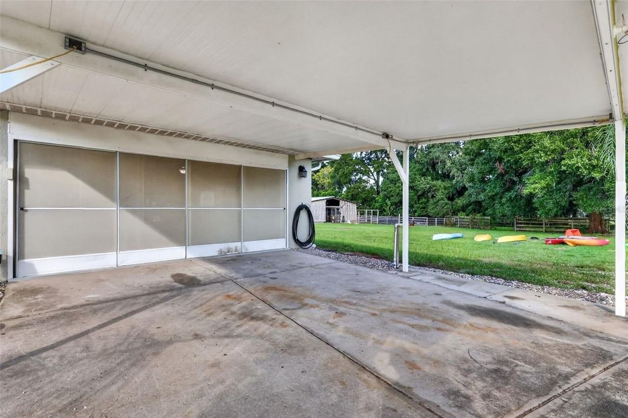 4806 E County Road 462 - Photo 7 of 29