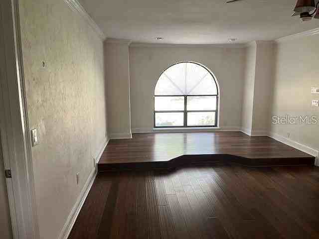 5417 Nw 59th Ter - Photo 4 of 12
