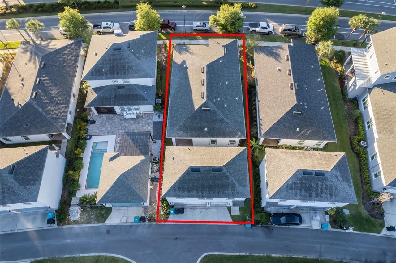 7935 Nemours Pkwy - Photo 2 of 29