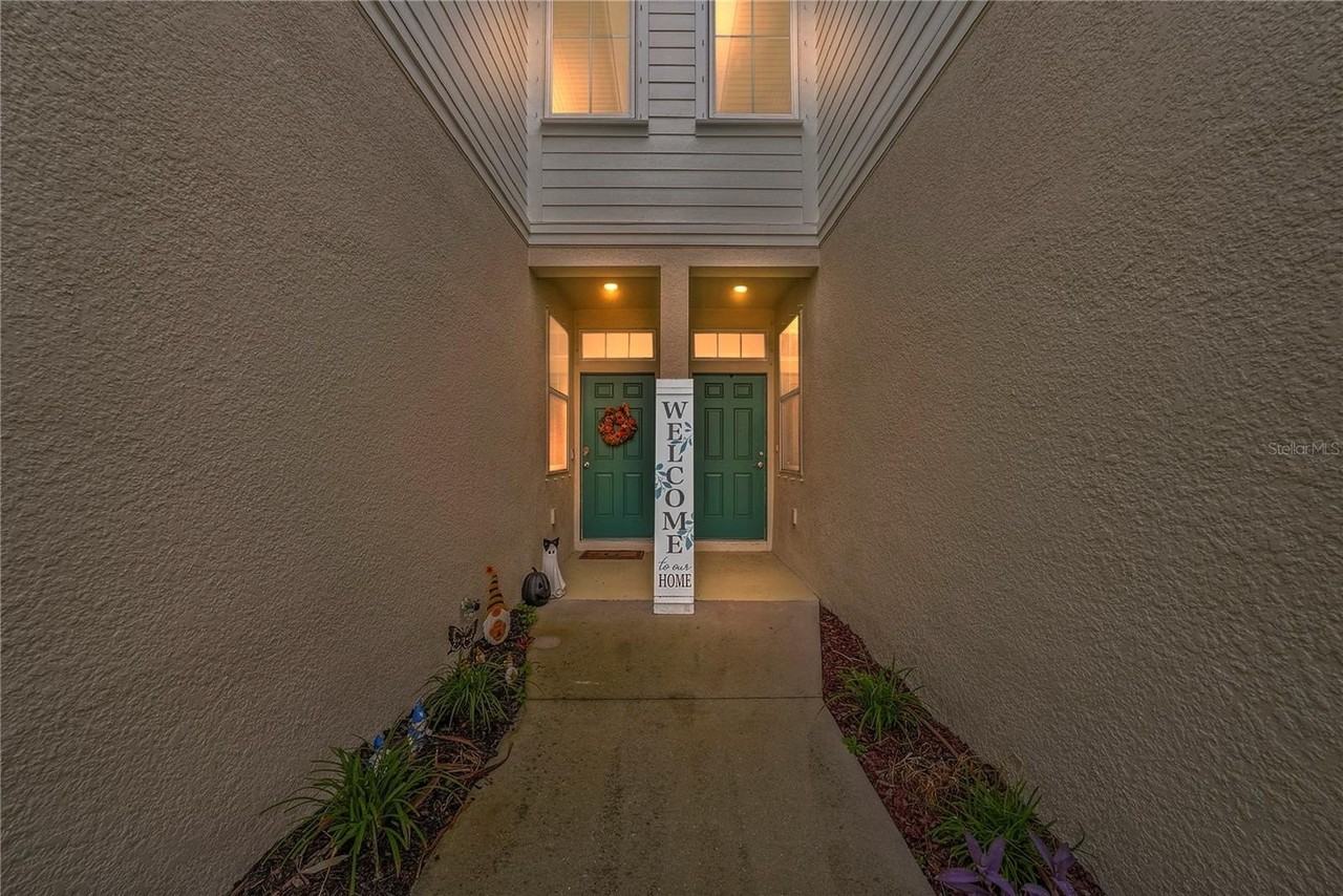 10948 Verawood Dr - Photo 4 of 25