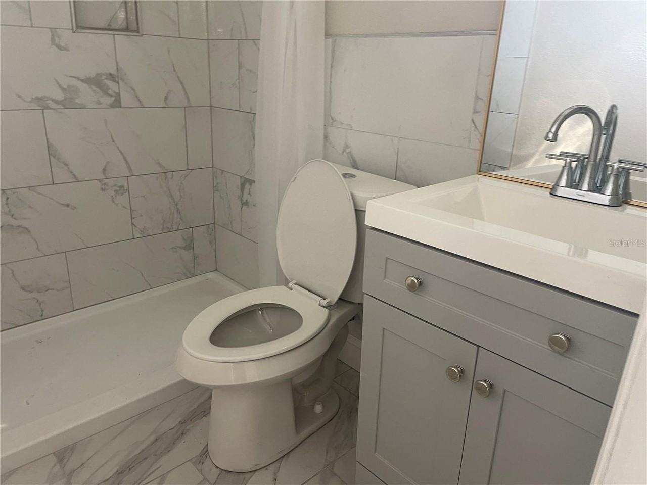 3114 58th Ave N #B - Photo 6 of 7