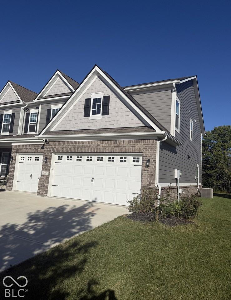 15505 Wayne Way - Photo 4 of 50