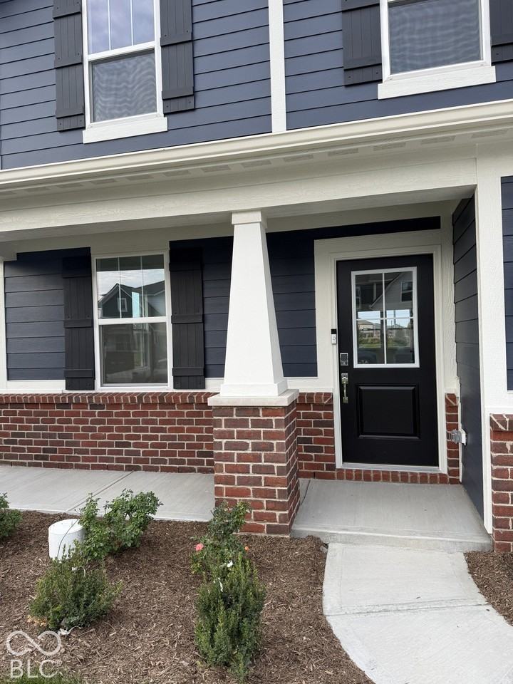 16105 Cloud Nine Dr - Photo 3 of 43