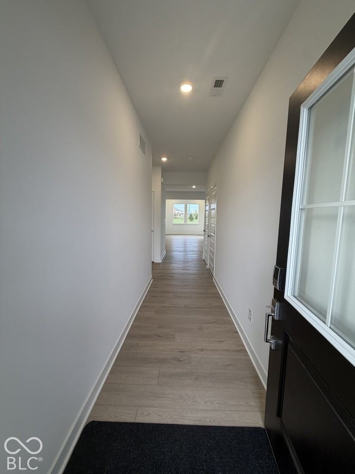 16105 Cloud Nine Dr - Photo 4 of 43