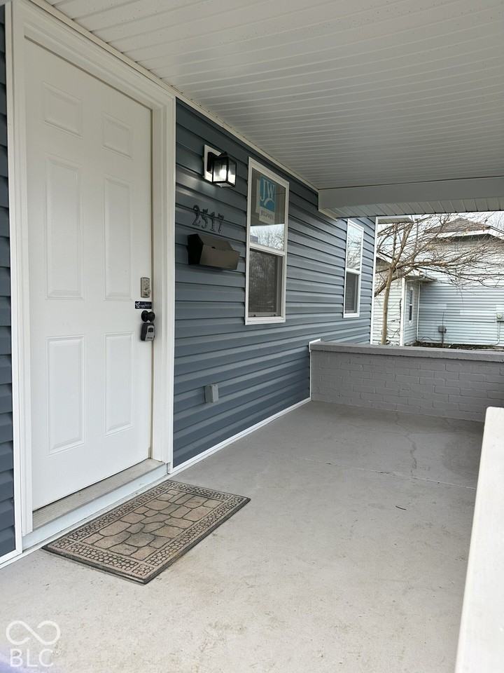 2517 Brookway St - Photo 3 of 16