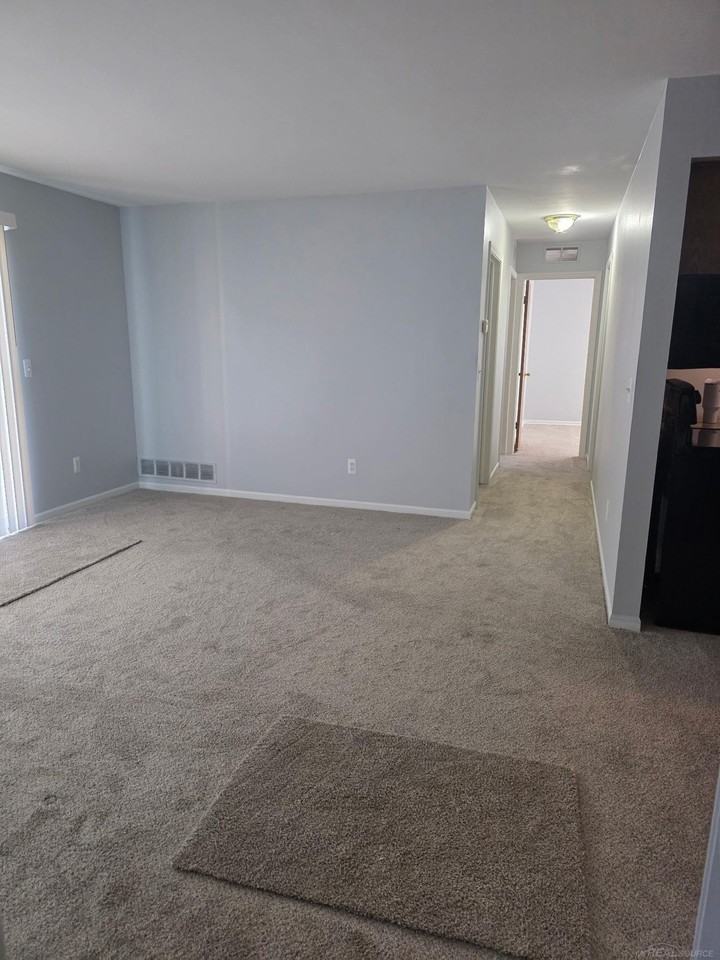 34650 Clarkson Dr W #42 - Photo 3 of 7