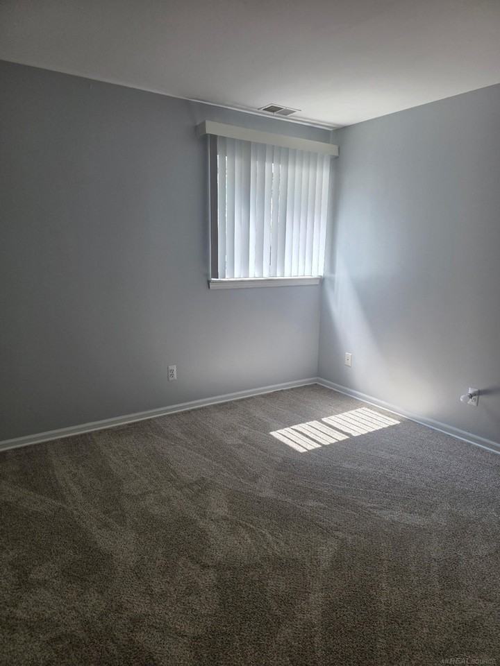 34650 Clarkson Dr W #42 - Photo 6 of 7