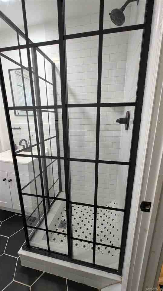 19 Walnut Ave #2 - Photo 5 of 17