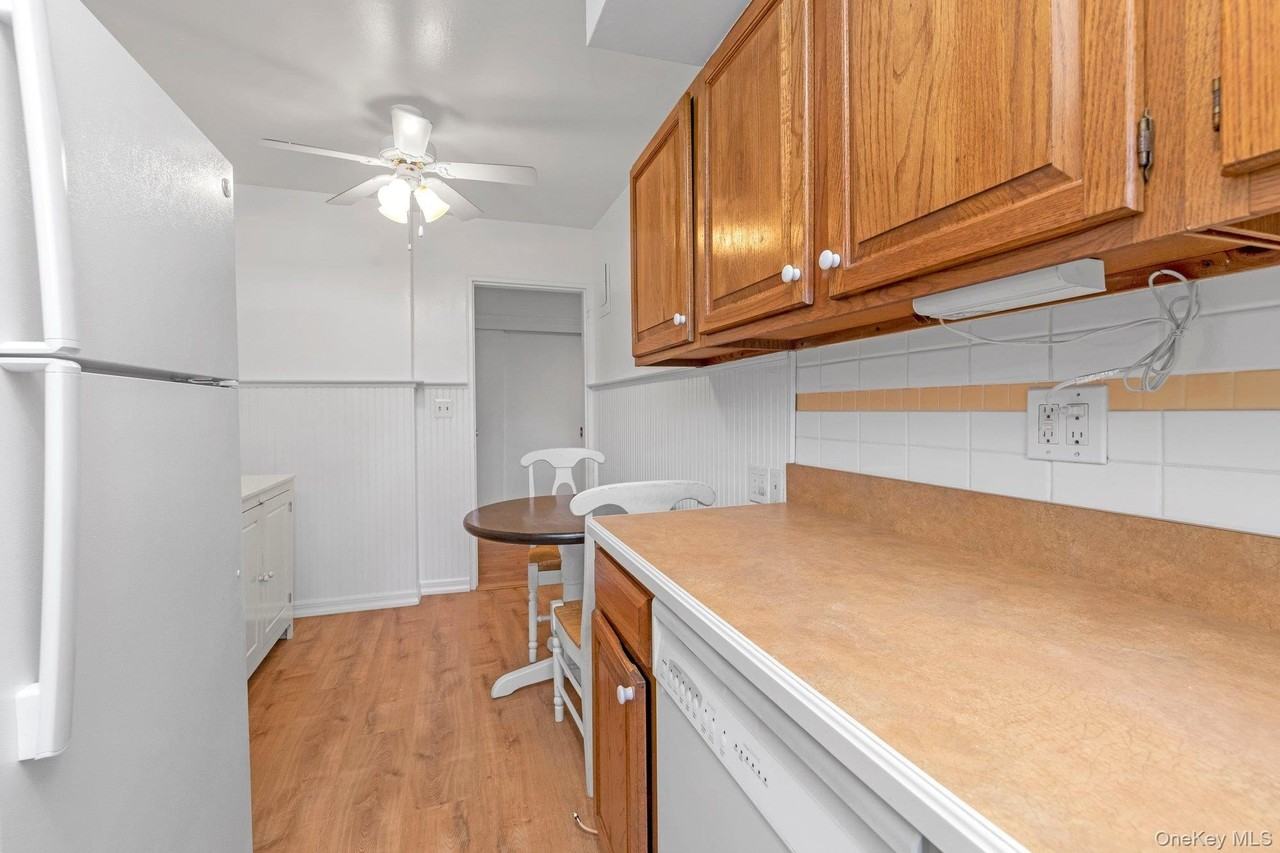 1197 E Broadway #K24 - Photo 7 of 15
