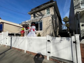 5909 69th St #2R - Photo 1 of 1