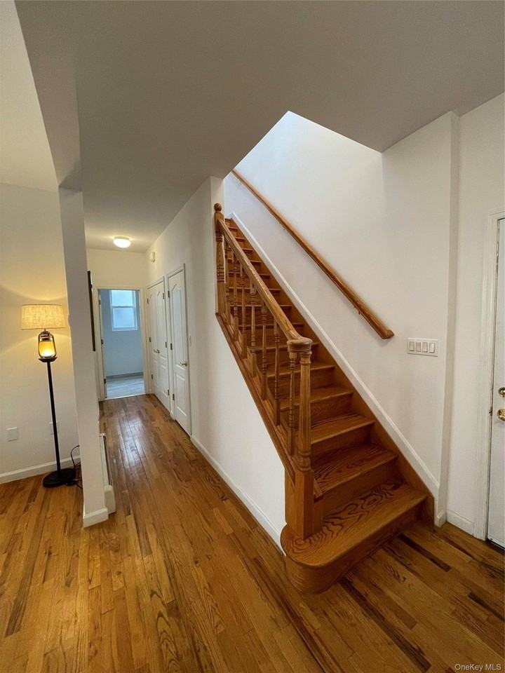 5909 69th St #2R - Photo 5 of 13