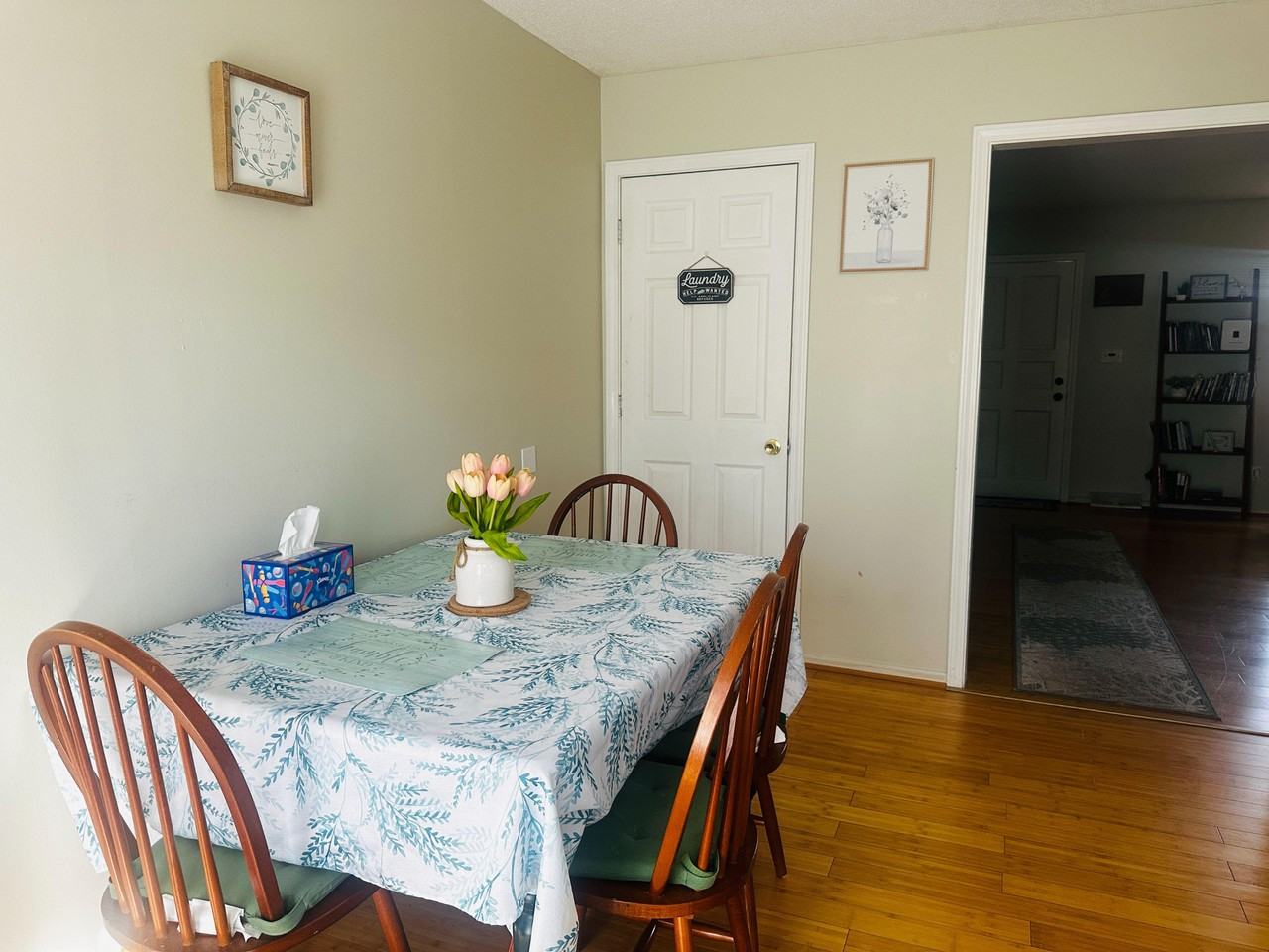 E 129th St - Photo 3 of 12