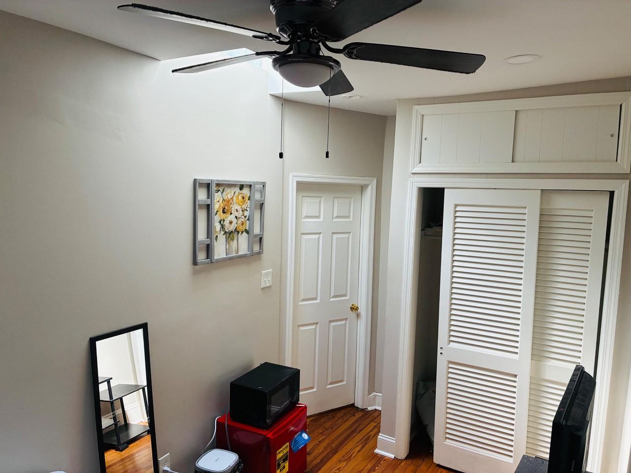 S Newkirk St - Photo 5 of 13