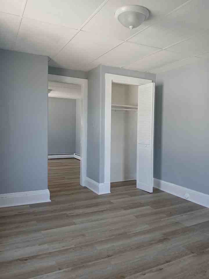 600 Warren Ave #3 - Photo 3 of 13