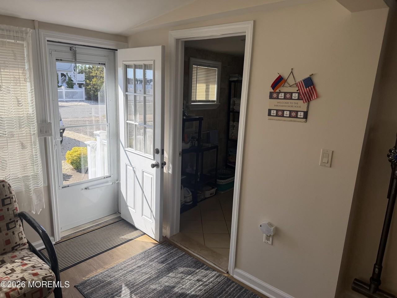 3456 Jefferson Ave - Photo 5 of 11