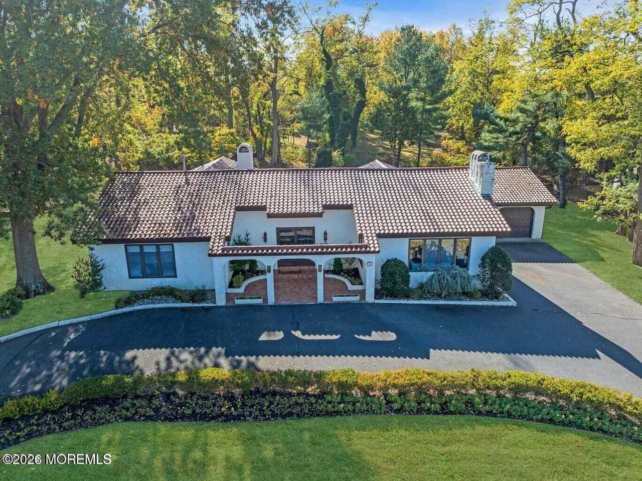 36 Muncy Dr