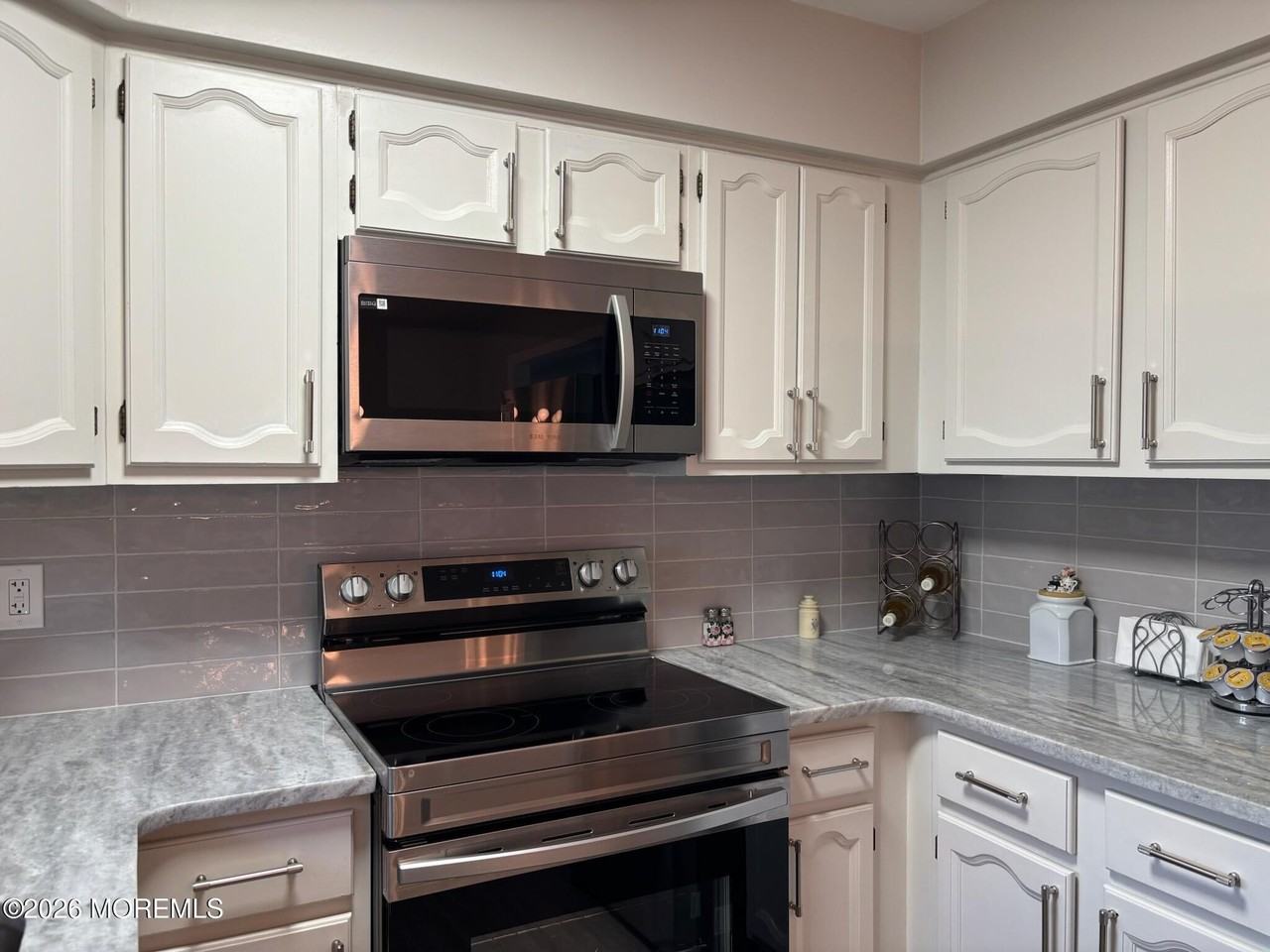 3 Greenwood Ln #B - Photo 7 of 21