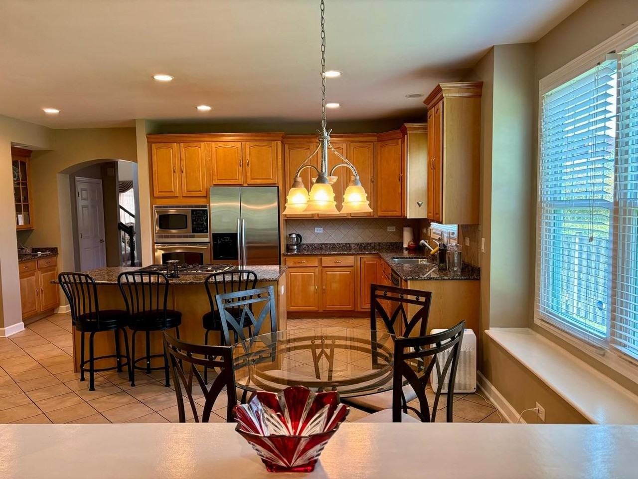 3898 Linneman St - Photo 6 of 32