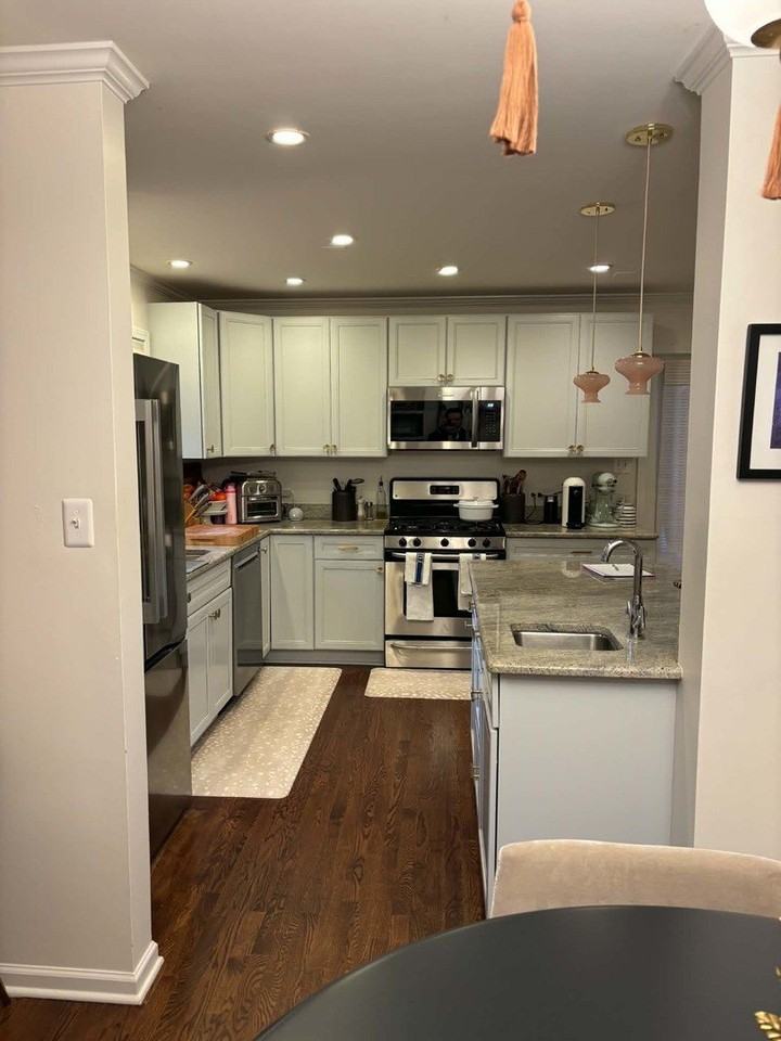 3325 N Racine Ave #A - Photo 5 of 16
