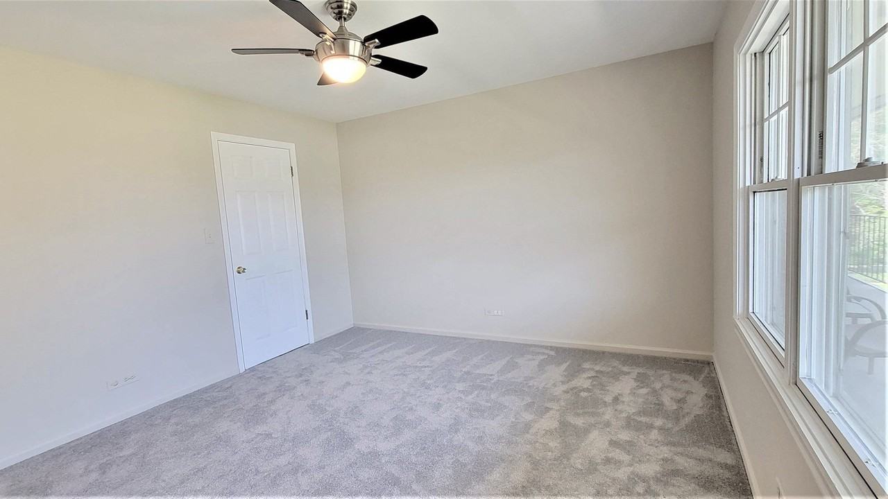2820 Dundee Rd #10B - Photo 5 of 16