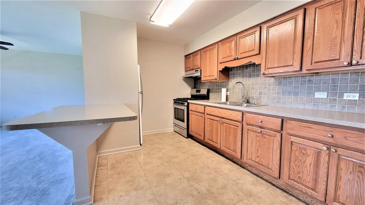 2820 Dundee Rd #10B - Photo 6 of 16