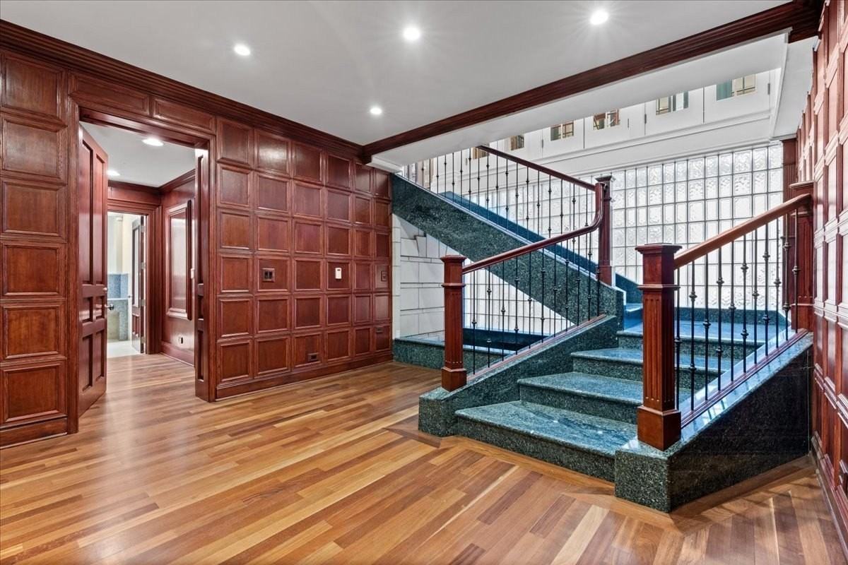 2652 N Lincoln Ave - Photo 4 of 46