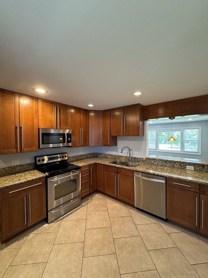 9840 El Cameno Ln #1S - Photo 7 of 19