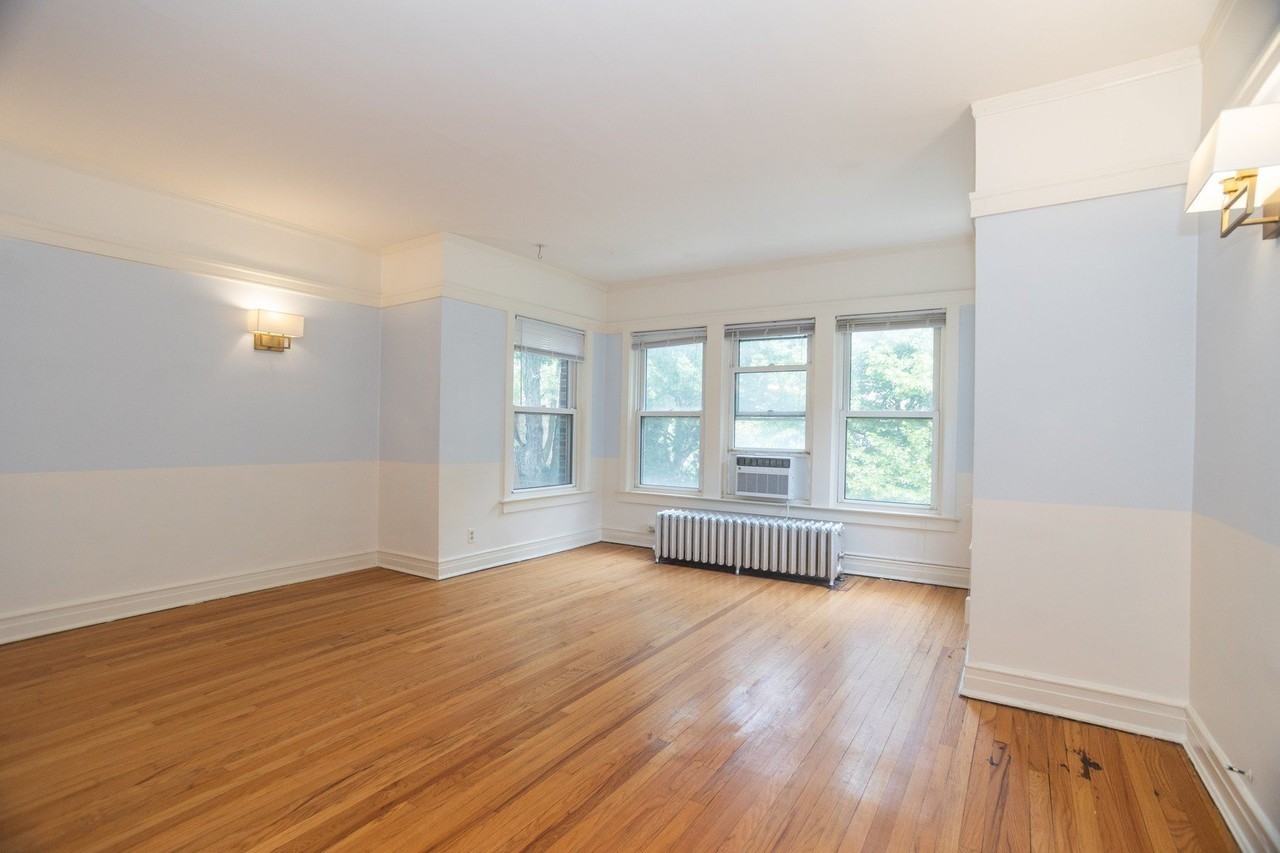 1319 W Early Ave #3 - Photo 4 of 25