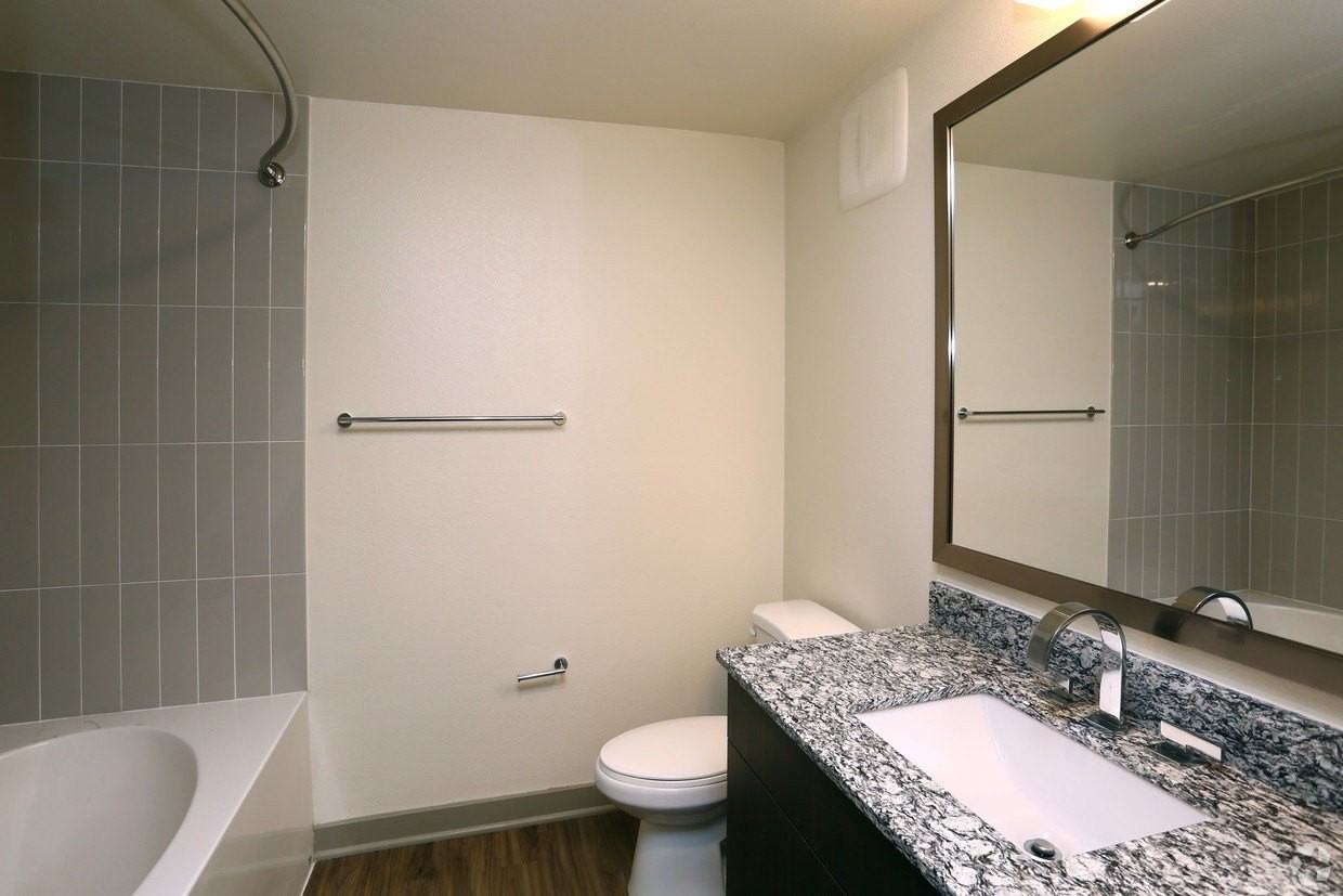 680 E Algonquin Rd #1312 - Photo 7 of 22