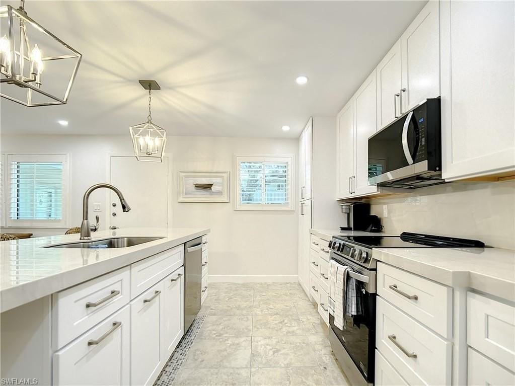 507 Broad Ave S - Photo 4 of 45