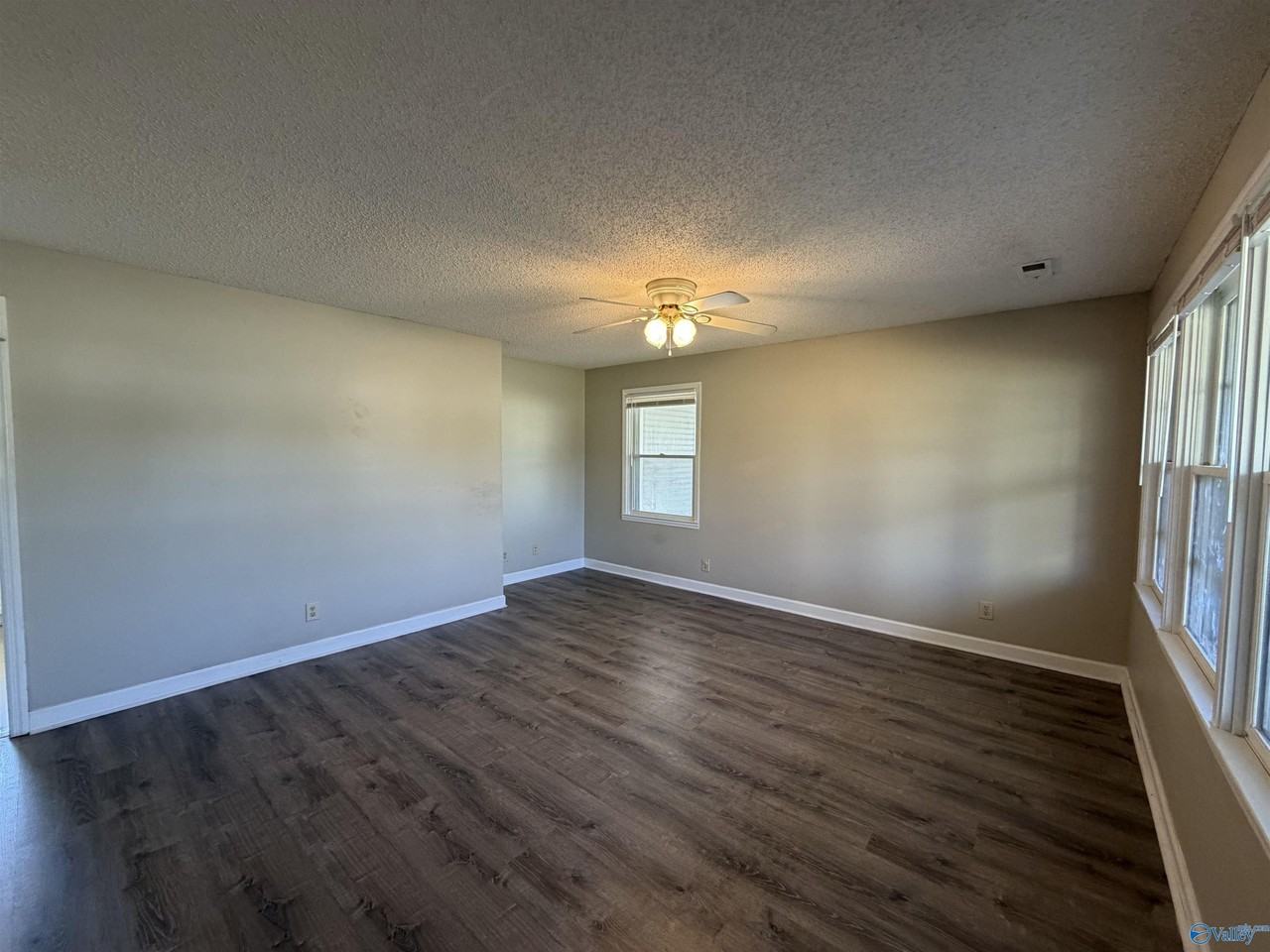 266 Agua Dr - Photo 5 of 12