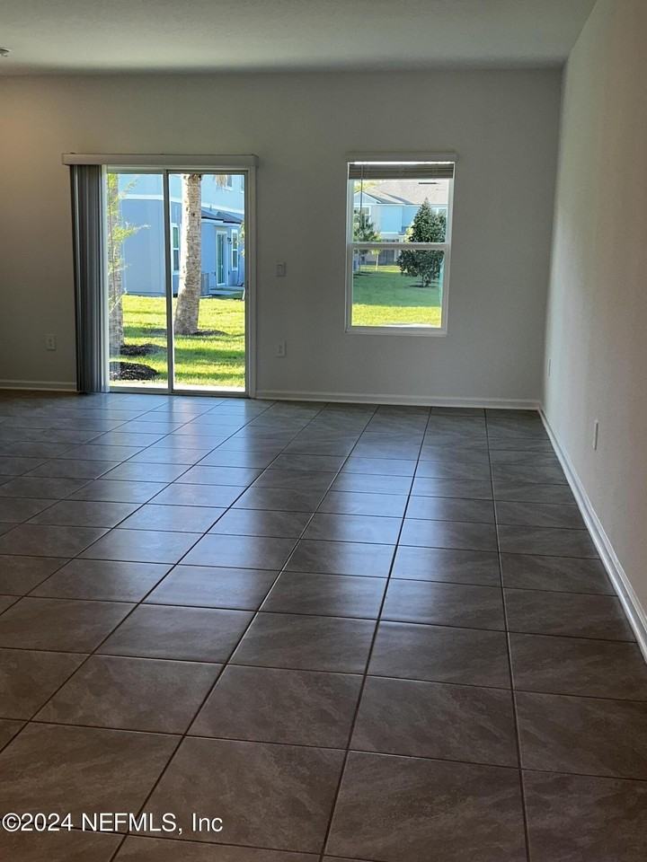 35 Tidal Beach Ave - Photo 4 of 50