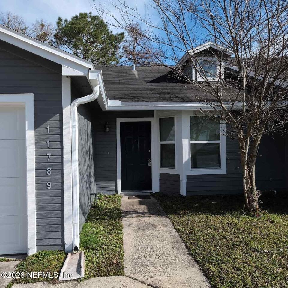 11789 Wattle Tree Rd N - Photo 2 of 14