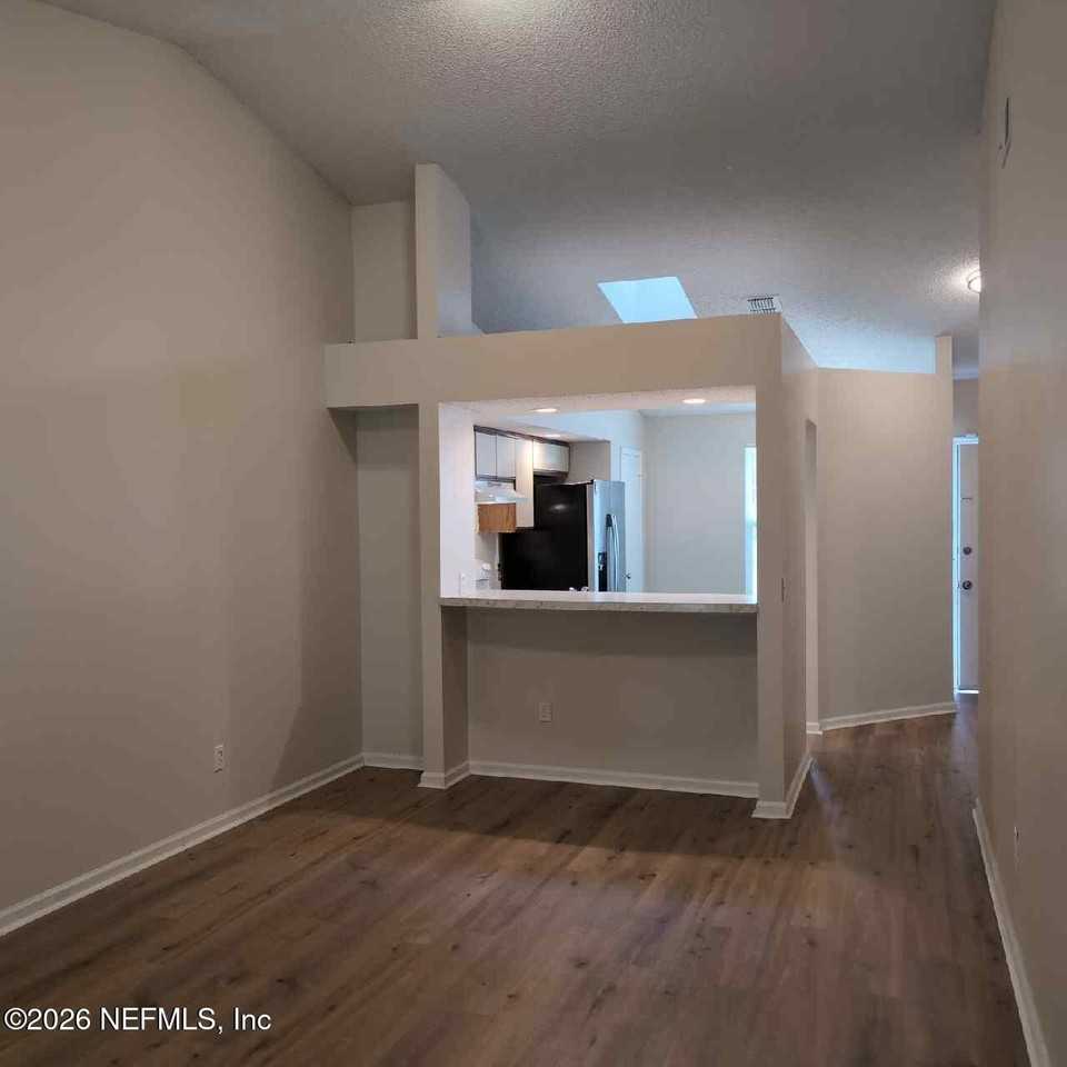11789 Wattle Tree Rd N - Photo 5 of 14