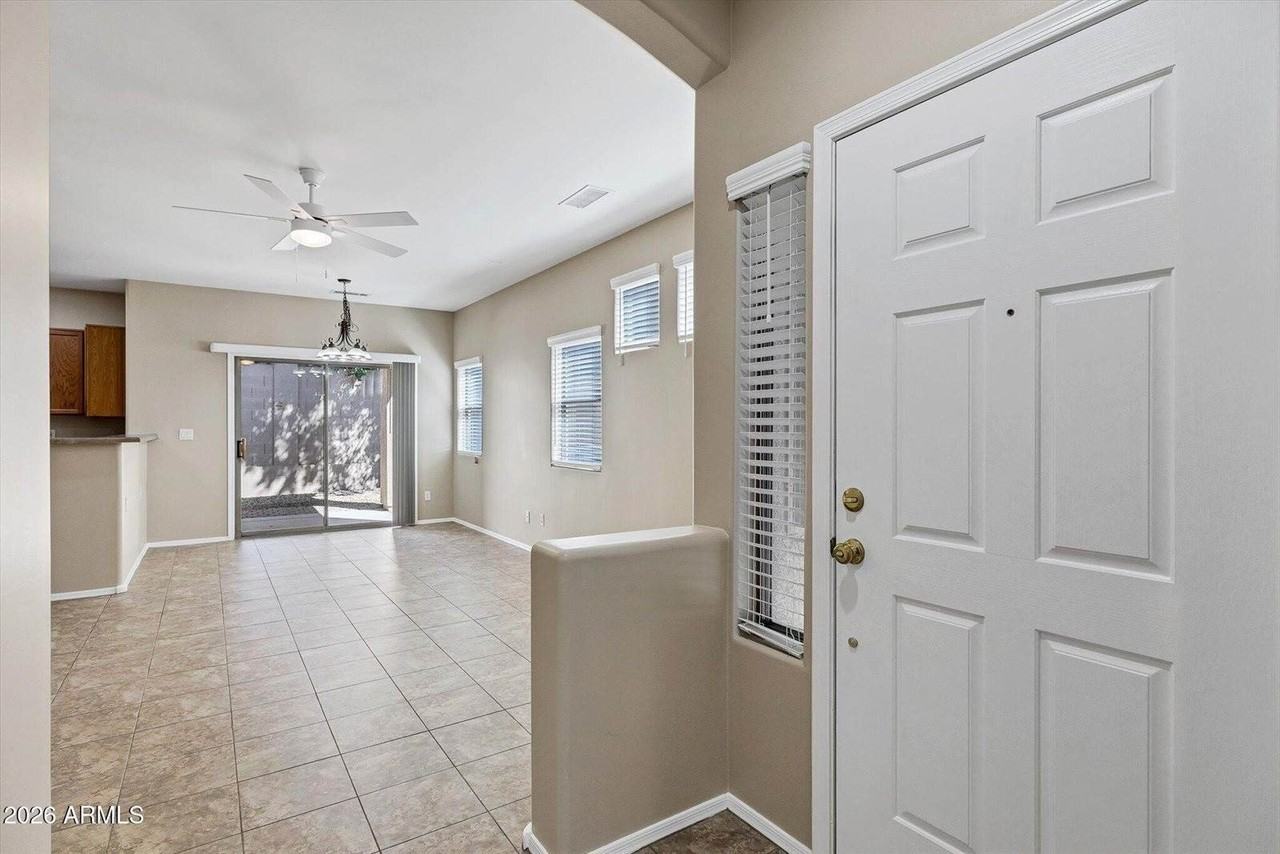 44 S Greenfield Rd - Photo 6 of 24