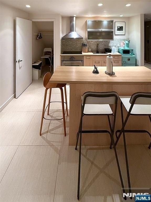 9 Manhattan Pl #GF - Photo 4 of 12