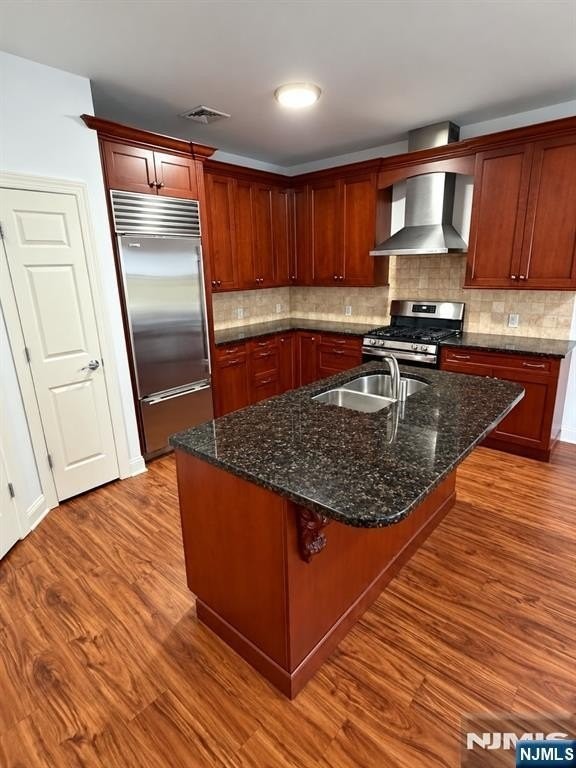 90 Park Ave #202 - Photo 2 of 22