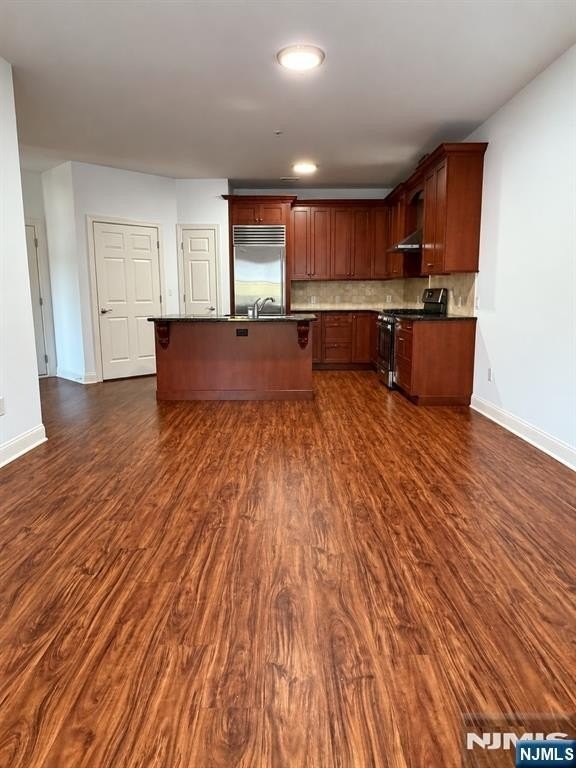 90 Park Ave #202 - Photo 3 of 22