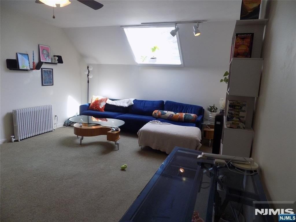 33 Wyndham Rd - Photo 4 of 8