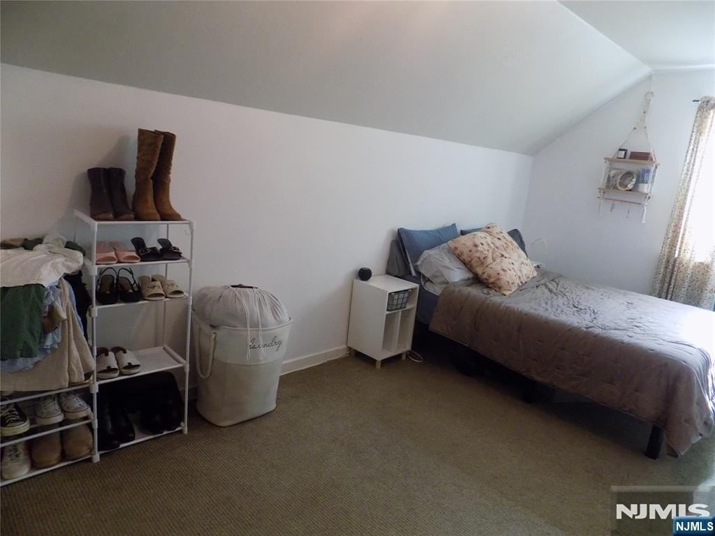 33 Wyndham Rd - Photo 5 of 8