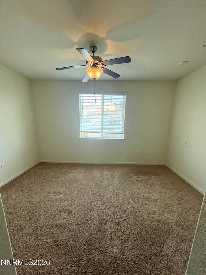 3050 Sterling Ridge Cir - Photo 6 of 9