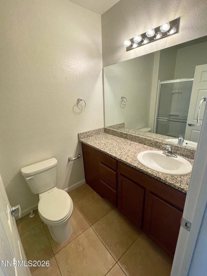 3050 Sterling Ridge Cir - Photo 7 of 9