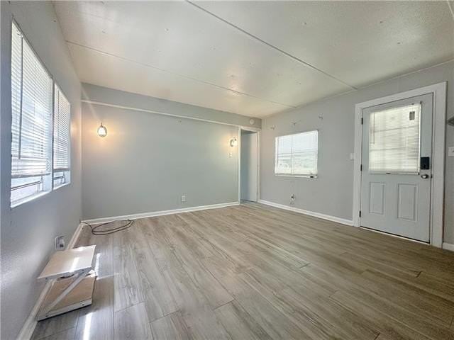 4133 Saint Louis St - Photo 5 of 14