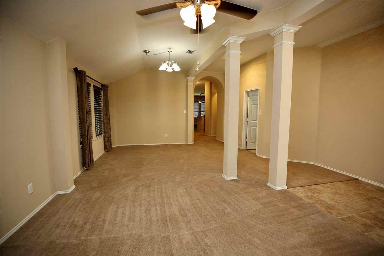 5708 Calf Creek Dr - Photo 2 of 15