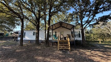 featured image of 122 Private Road 198