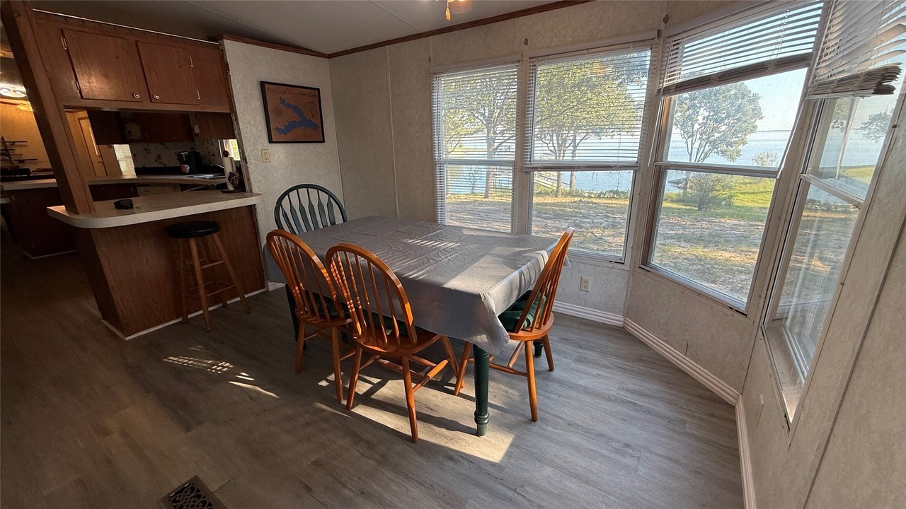 122 Private Road 198 - Photo 6 of 39