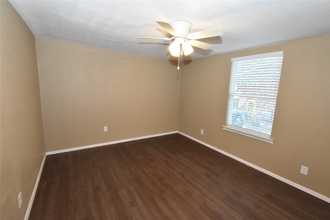 1212 Belvedere Dr - Photo 6 of 25